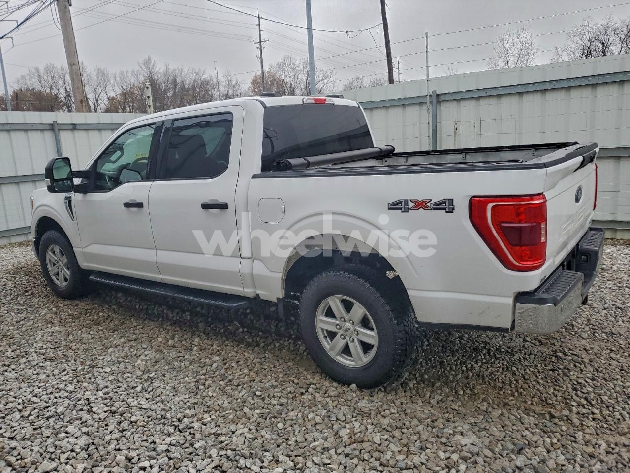 Photo 2 of 2021 FORD F150 SUPERCREW (VIN 1FTFW1E86MKE57242)