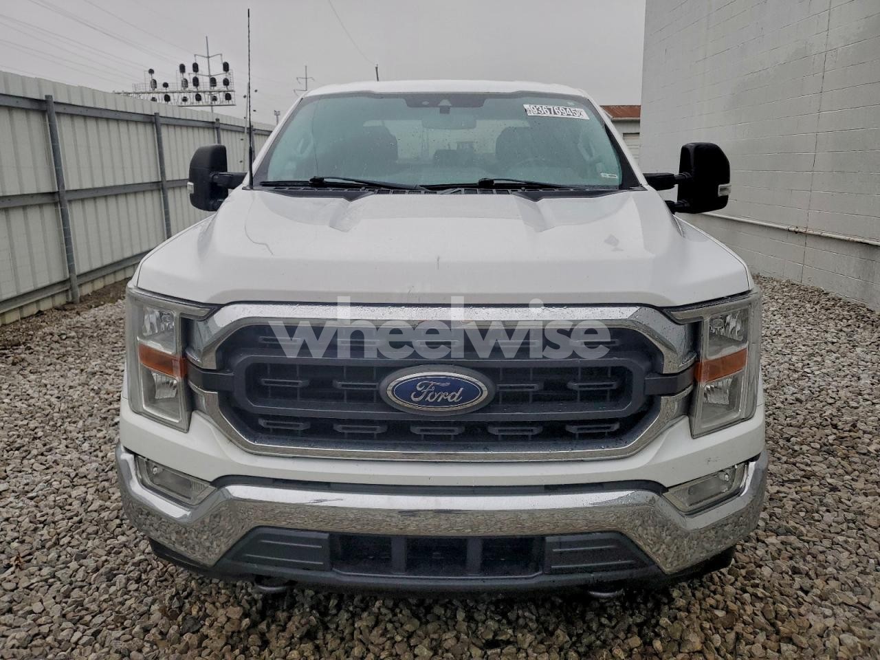 Photo 5 of 2021 FORD F150 SUPERCREW (VIN 1FTFW1E86MKE57242)