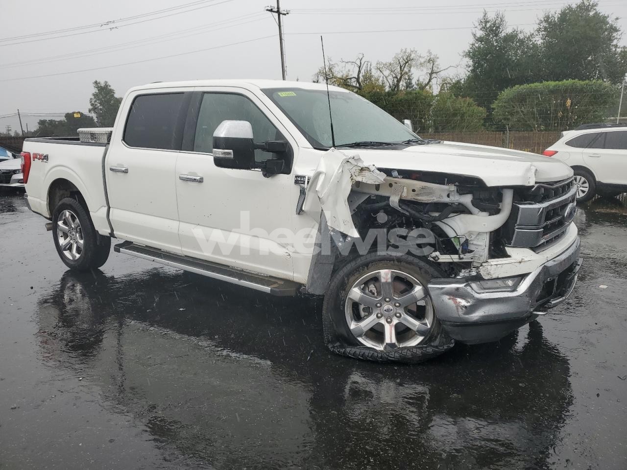 Photo 4 of 2022 FORD F150 SUPERCREW (VIN 1FTFW1E86NFB95796)