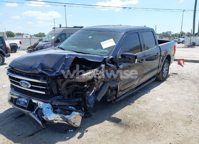 Photo 2 of 2022 Ford F-150 LARIAT (VIN 1FTFW1E86NFC43829)