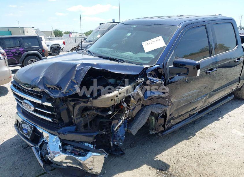 Photo 6 of 2022 Ford F-150 LARIAT (VIN 1FTFW1E86NFC43829)