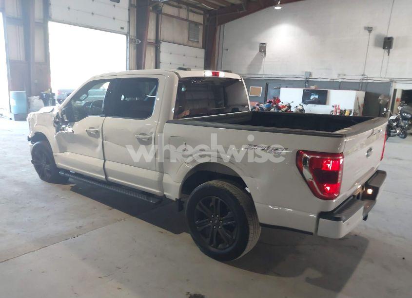Photo 3 of 2022 Ford F-150 XLT (VIN 1FTFW1E86NKD71592)