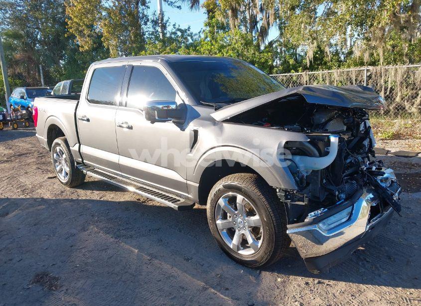 2023 Ford F-150 LARIAT (VIN 1FTFW1E86PKF89826) main photo