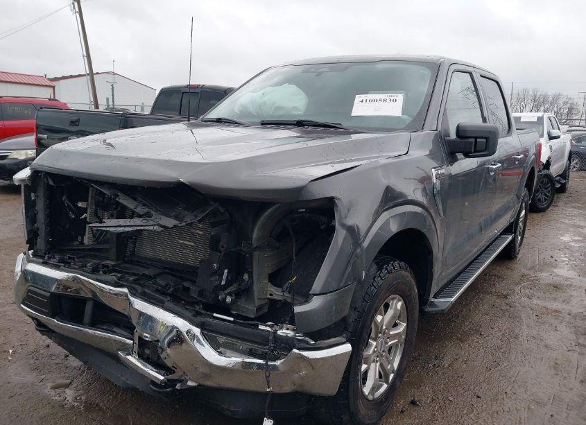 Photo 2 of 2023 Ford F-150 XLT (VIN 1FTFW1E86PKG09766)