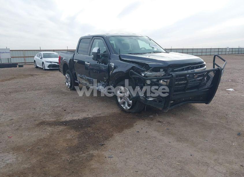 2022 Ford F-150 LARIAT (VIN 1FTFW1E87NFA90247) main photo