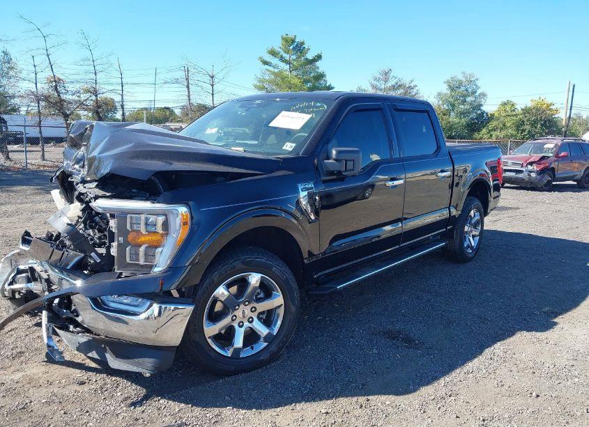 Photo 2 of 2022 Ford F-150 XLT (VIN 1FTFW1E87NKF13559)