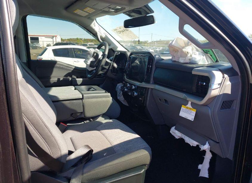 Photo 5 of 2022 Ford F-150 XLT (VIN 1FTFW1E87NKF13559)