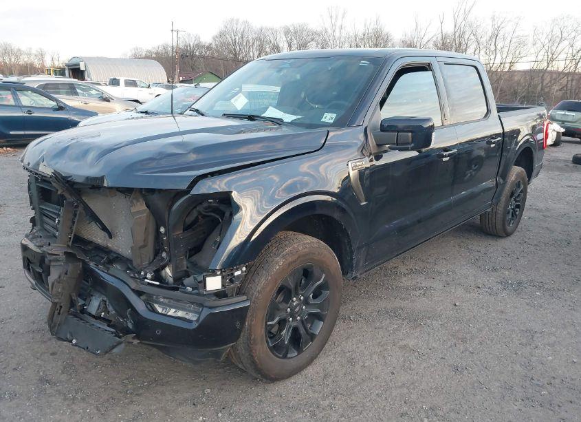 Photo 2 of 2023 Ford F-150 PLATINUM (VIN 1FTFW1E87PFB14176)