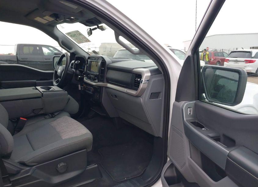 Photo 5 of 2023 Ford F-150 XLT (VIN 1FTFW1E87PFC68631)