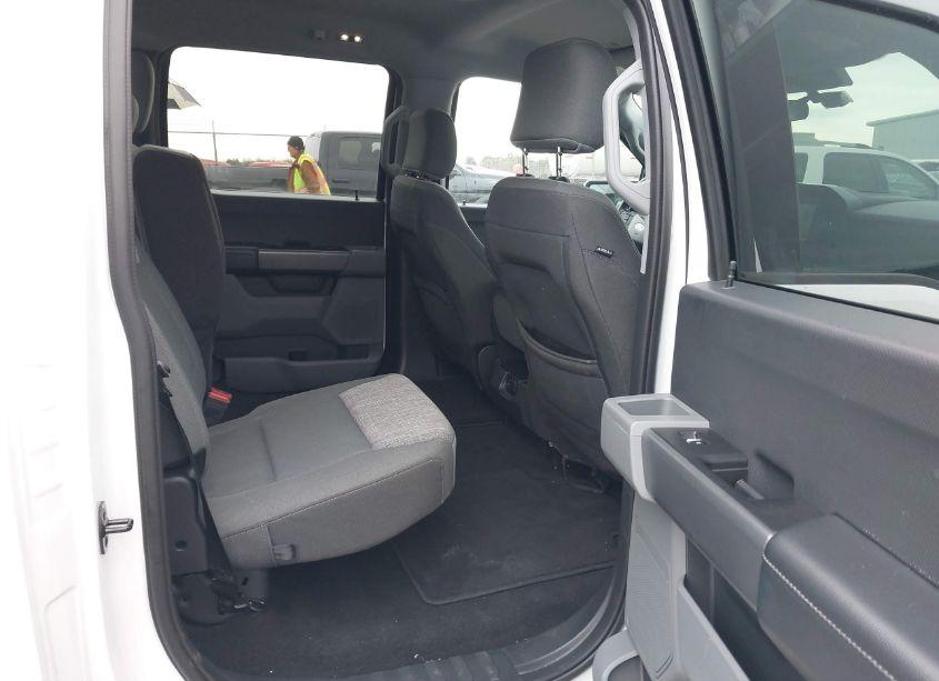 Photo 8 of 2023 Ford F-150 XLT (VIN 1FTFW1E87PFC68631)