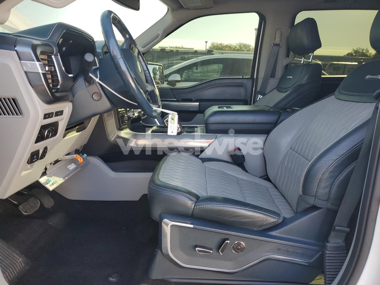 Photo 7 of 2021 FORD F150 SUPERCREW (VIN 1FTFW1E88MFA70880)