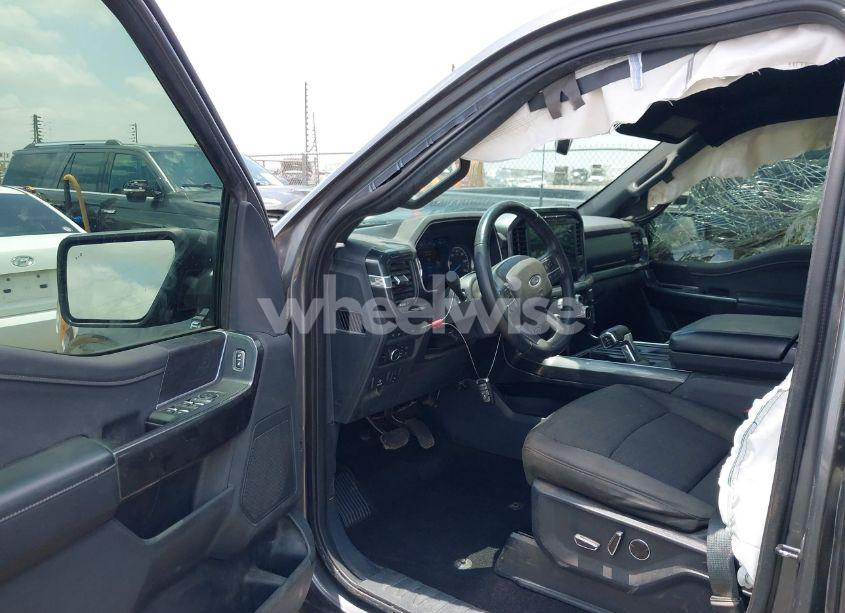 Photo 5 of 2021 Ford F-150 XLT (VIN 1FTFW1E88MFB78075)