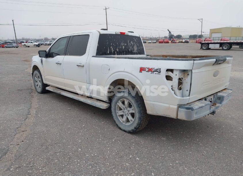 Photo 3 of 2021 Ford F-150 XLT (VIN 1FTFW1E88MFC64728)