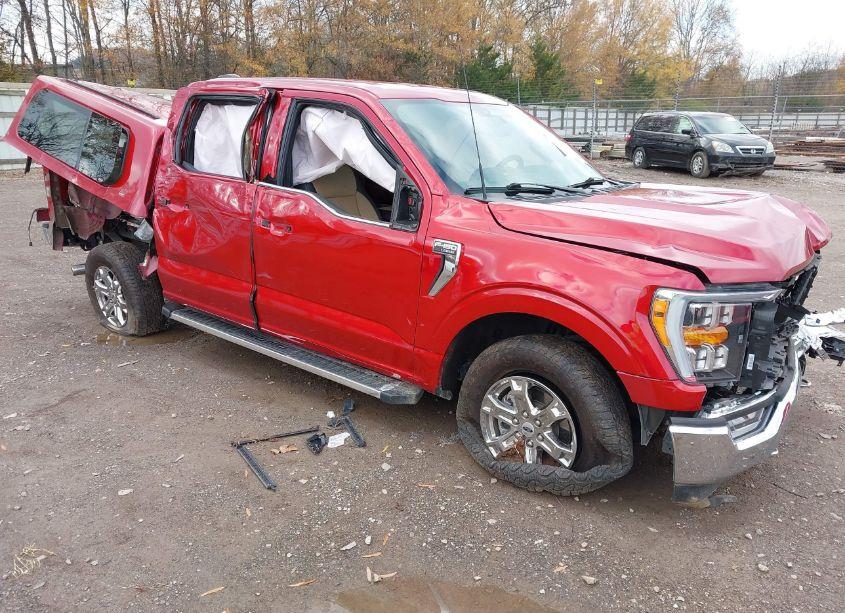 2023 Ford F-150 LARIAT (VIN 1FTFW1E88PFA60371) main photo