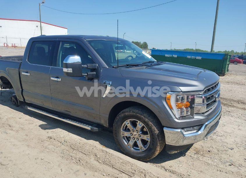 2023 Ford F-150 LARIAT (VIN 1FTFW1E88PFC49568) main photo