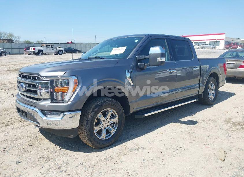 Photo 2 of 2023 Ford F-150 LARIAT (VIN 1FTFW1E88PFC49568)