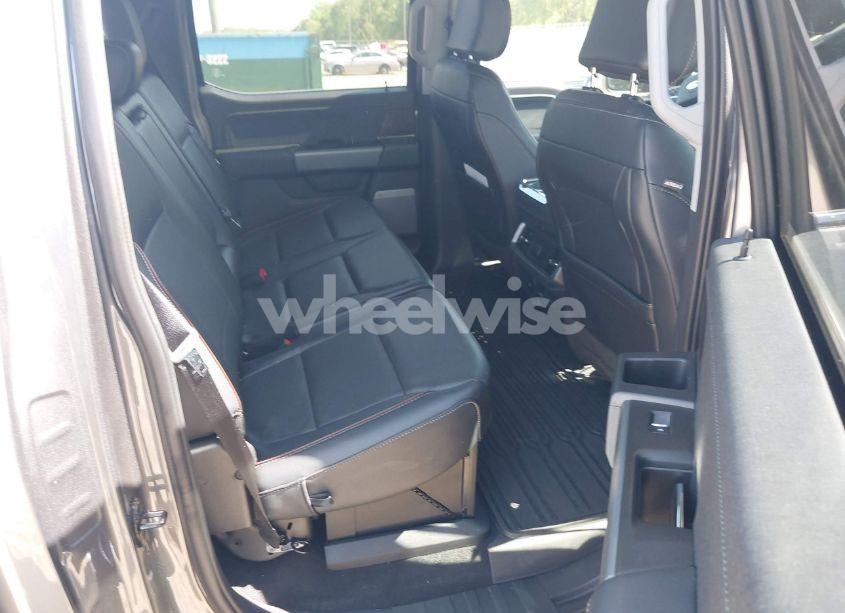 Photo 8 of 2023 Ford F-150 LARIAT (VIN 1FTFW1E88PFC49568)