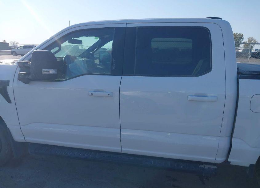 Photo 14 of 2023 Ford F-150 XLT (VIN 1FTFW1E89PFD30787)