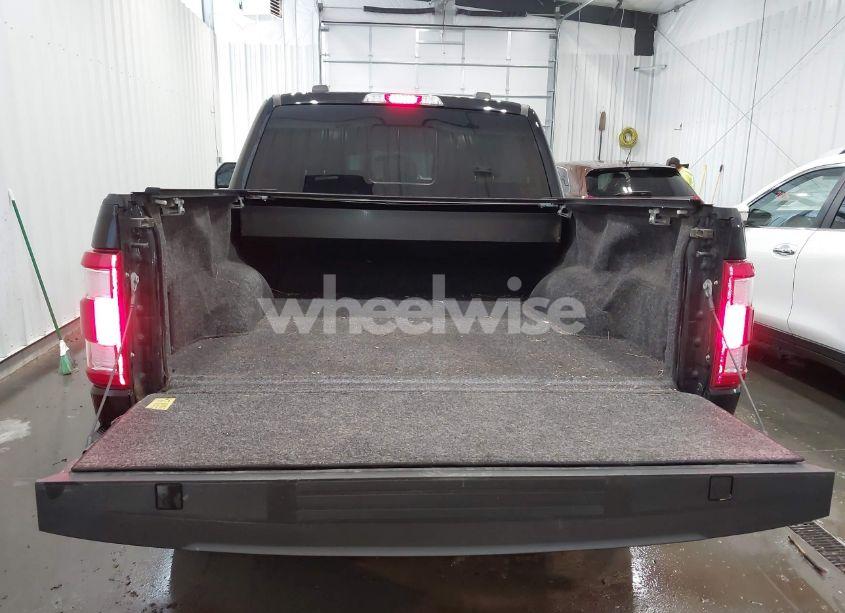 Photo 17 of 2023 Ford F-150 LARIAT (VIN 1FTFW1E89PKF43469)