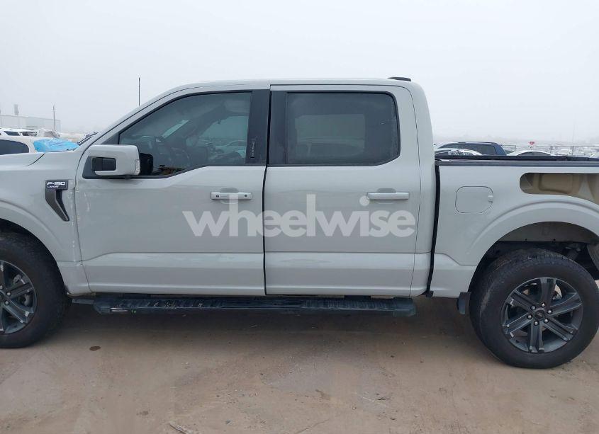 Photo 14 of 2023 Ford F-150 LARIAT (VIN 1FTFW1E89PKF90551)