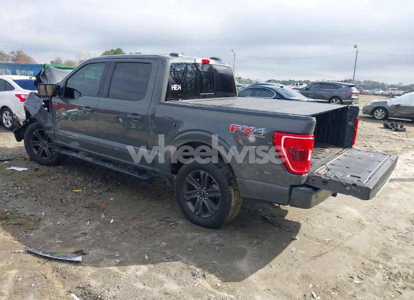 Photo 3 of 2021 Ford F-150 XLT (VIN 1FTFW1E8XMFB39858)