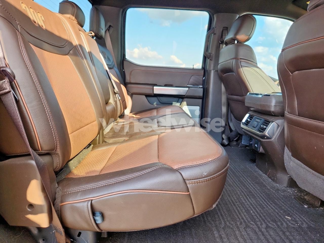 Photo 10 of 2021 FORD F150 SUPERCREW (VIN 1FTFW1E8XMFC07351)