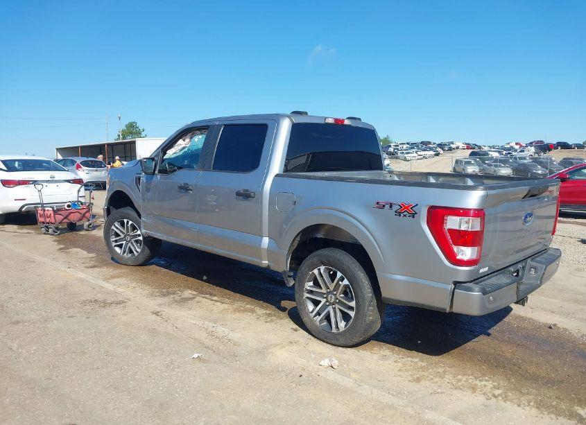 Photo 3 of 2022 Ford F-150 XL (VIN 1FTFW1E8XNKE95445)