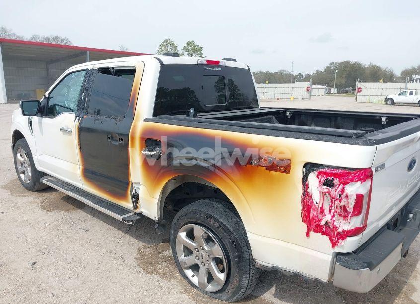 Photo 6 of 2023 Ford F-150 LARIAT (VIN 1FTFW1E8XPFA36850)