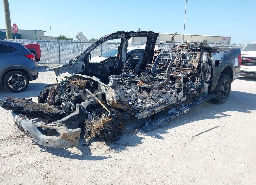 Photo 2 of 2023 Ford F-150 PLATINUM (VIN 1FTFW1E8XPFB61265)