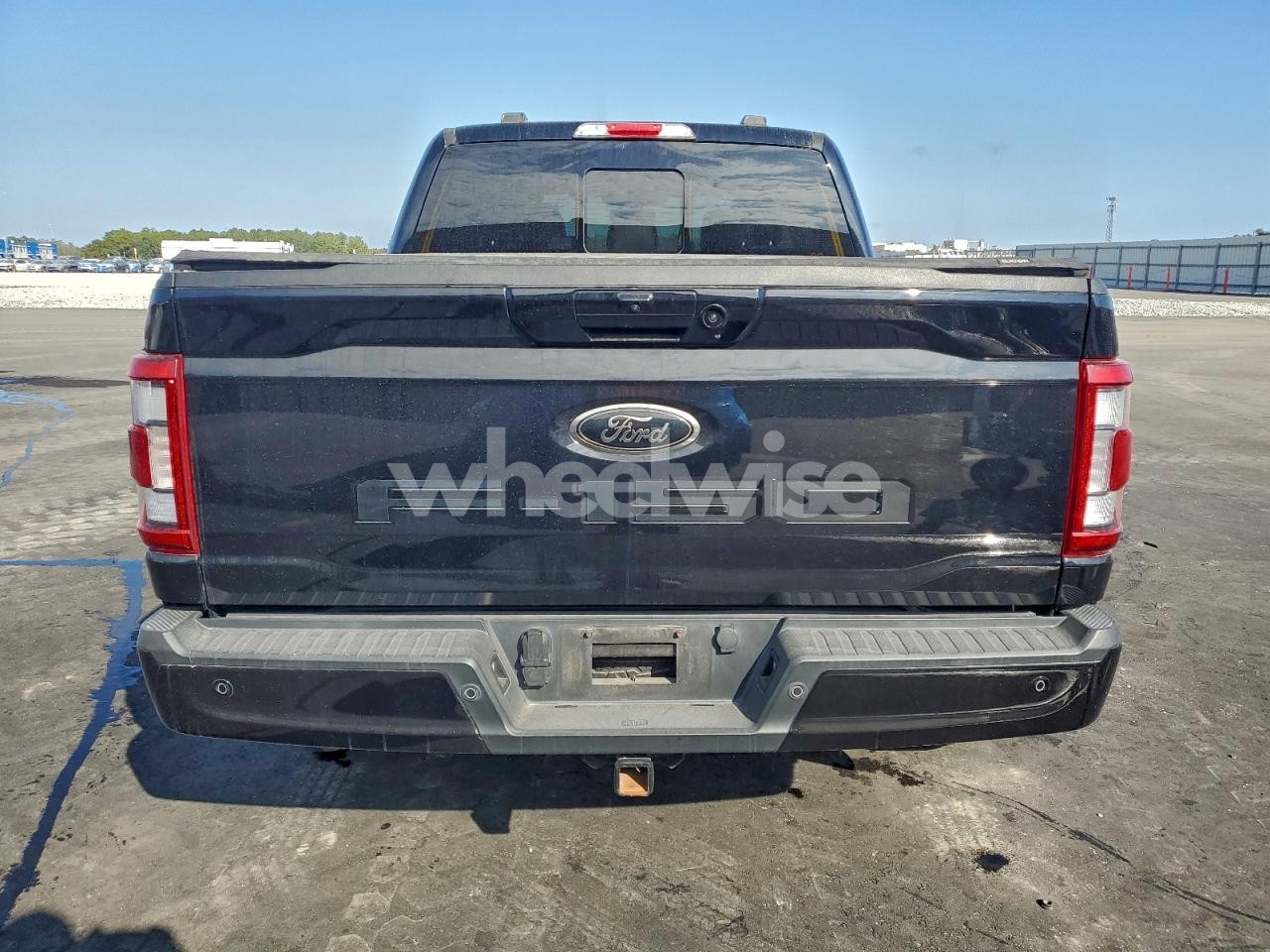 Photo 6 of 2022 FORD F150 SUPERCREW (VIN 1FTFW1ED1NFB54182)