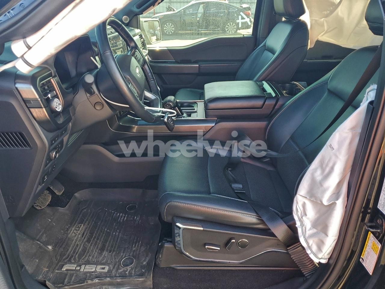 Photo 7 of 2022 FORD F150 SUPERCREW (VIN 1FTFW1ED1NFB54182)