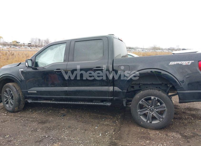 Photo 14 of 2023 Ford F-150 XLT (VIN 1FTFW1ED1PFC74602)