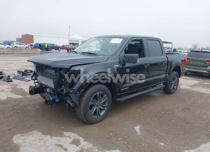 Photo 15 of 2023 Ford F-150 XLT (VIN 1FTFW1ED2PFD07879)