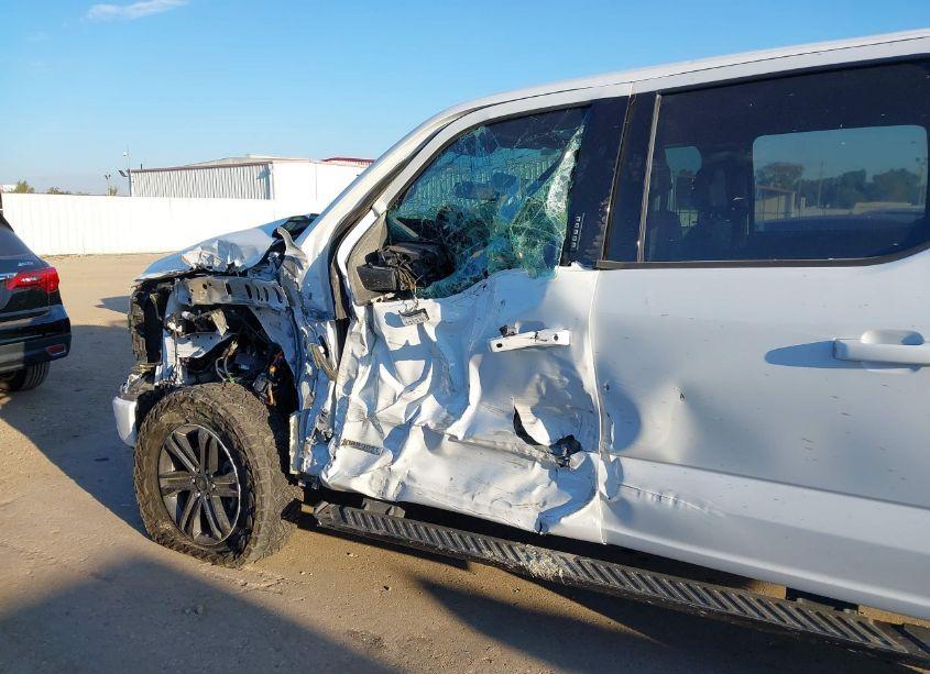 Photo 6 of 2023 Ford F-150 XLT (VIN 1FTFW1ED2PFD09275)