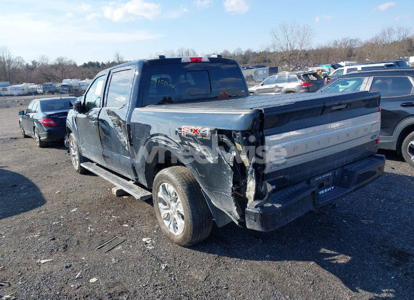 Photo 3 of 2022 Ford F-150 PLATINUM (VIN 1FTFW1ED3NFA42502)