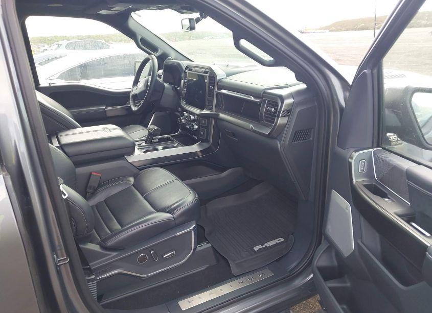 Photo 5 of 2022 Ford F-150 PLATINUM (VIN 1FTFW1ED3NFB85725)