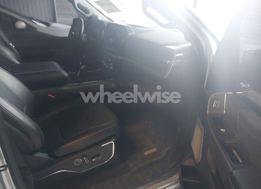 Photo 5 of 2021 Ford F-150 LARIAT (VIN 1FTFW1ED4MFA57329)