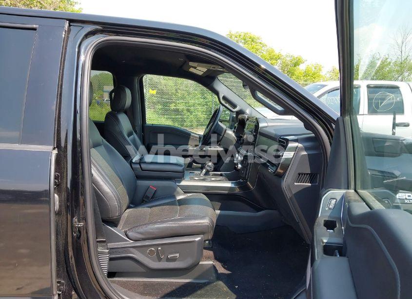 Photo 5 of 2021 Ford F-150 XLT (VIN 1FTFW1ED4MFD00170)