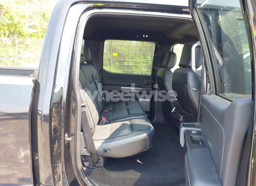 Photo 8 of 2021 Ford F-150 XLT (VIN 1FTFW1ED4MFD00170)