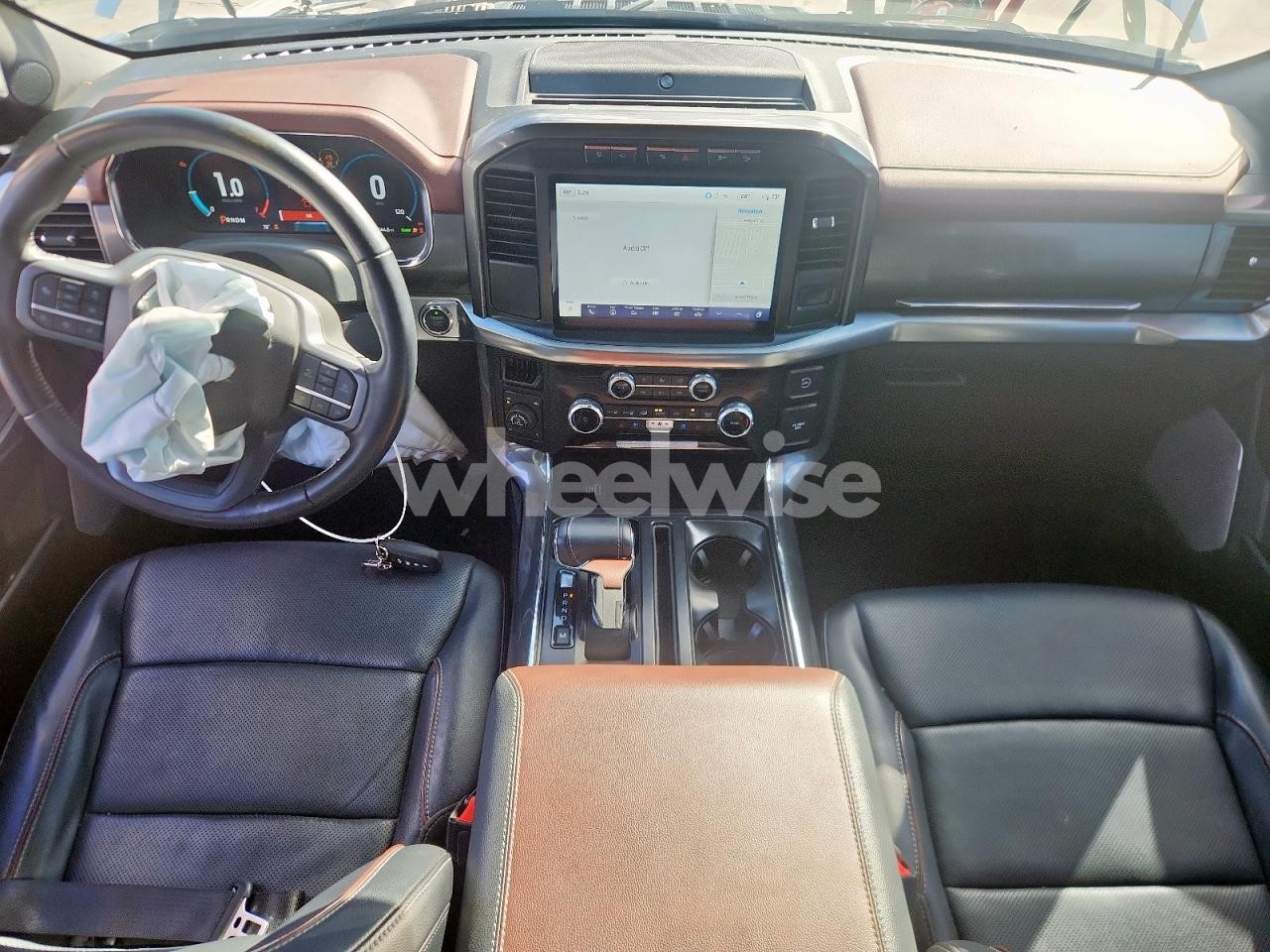 Photo 8 of 2023 FORD F150 SUPERCREW (VIN 1FTFW1ED4PFB40425)