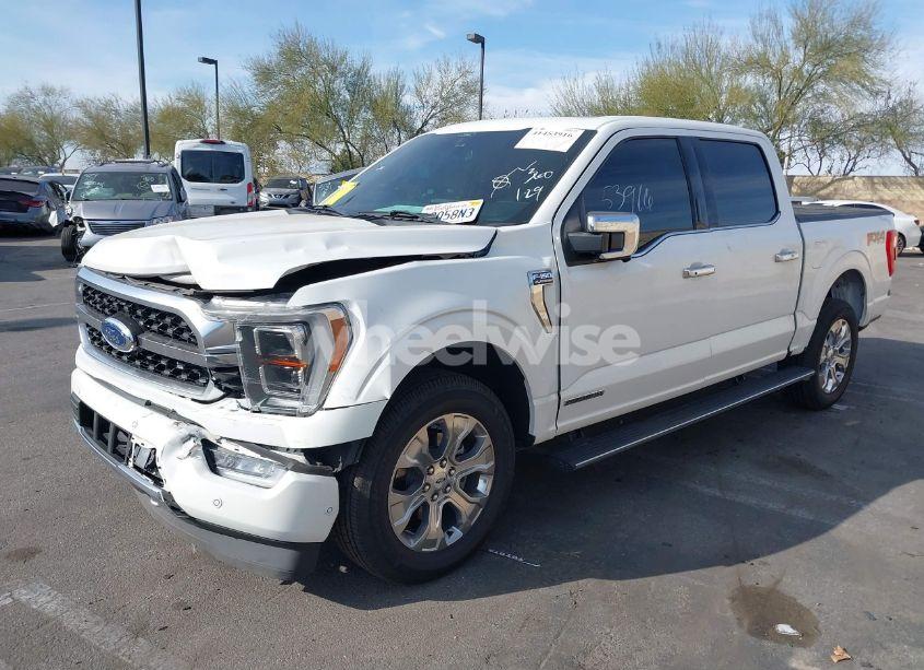 Photo 2 of 2022 Ford F-150 PLATINUM (VIN 1FTFW1ED5NFA50021)