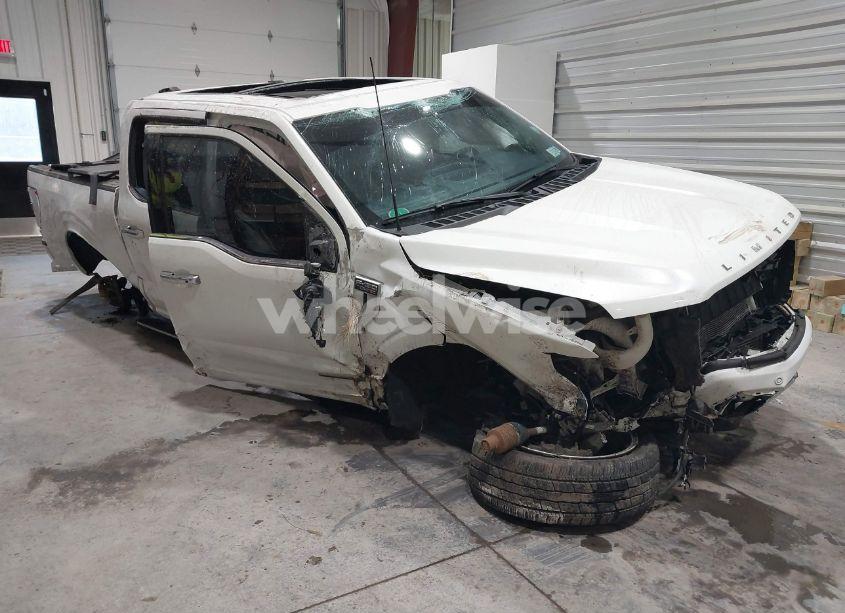 2023 Ford F-150 LIMITED (VIN 1FTFW1ED5PFA38499) main photo