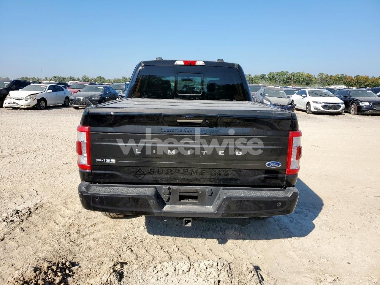 Photo 6 of 2022 FORD F150 SUPERCREW (VIN 1FTFW1ED6NFA42283)