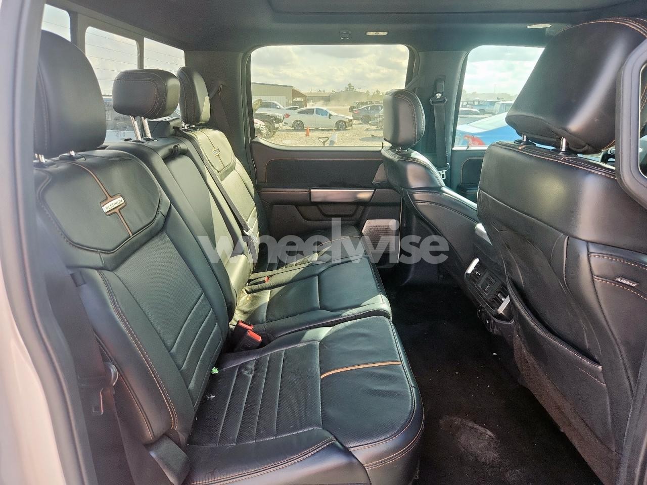 Photo 10 of 2022 FORD F150 SUPERCREW (VIN 1FTFW1ED6NFB33134)