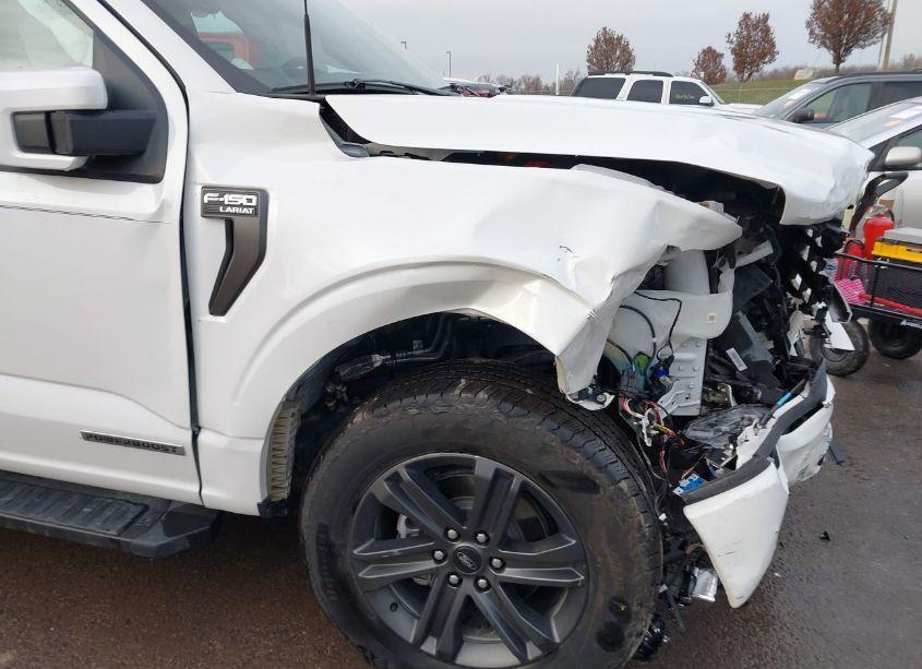 Photo 18 of 2023 Ford F-150 LARIAT (VIN 1FTFW1ED6PFC74241)