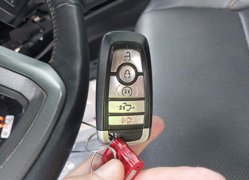 Photo 11 of 2022 Ford F-150 LARIAT (VIN 1FTFW1ED8NFB55491)