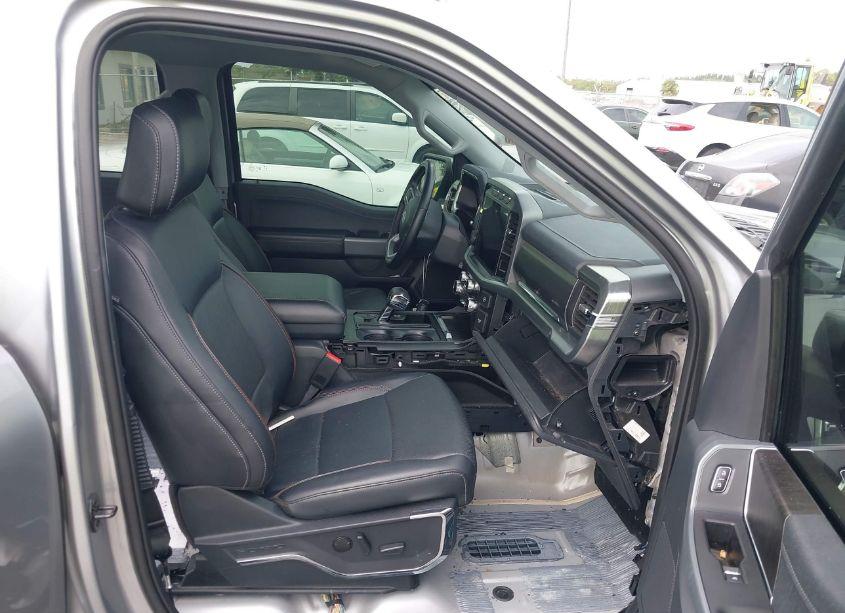 Photo 5 of 2022 Ford F-150 LARIAT (VIN 1FTFW1ED8NFB55491)