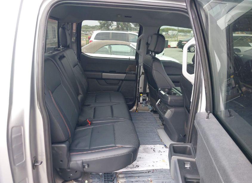 Photo 8 of 2022 Ford F-150 LARIAT (VIN 1FTFW1ED8NFB55491)