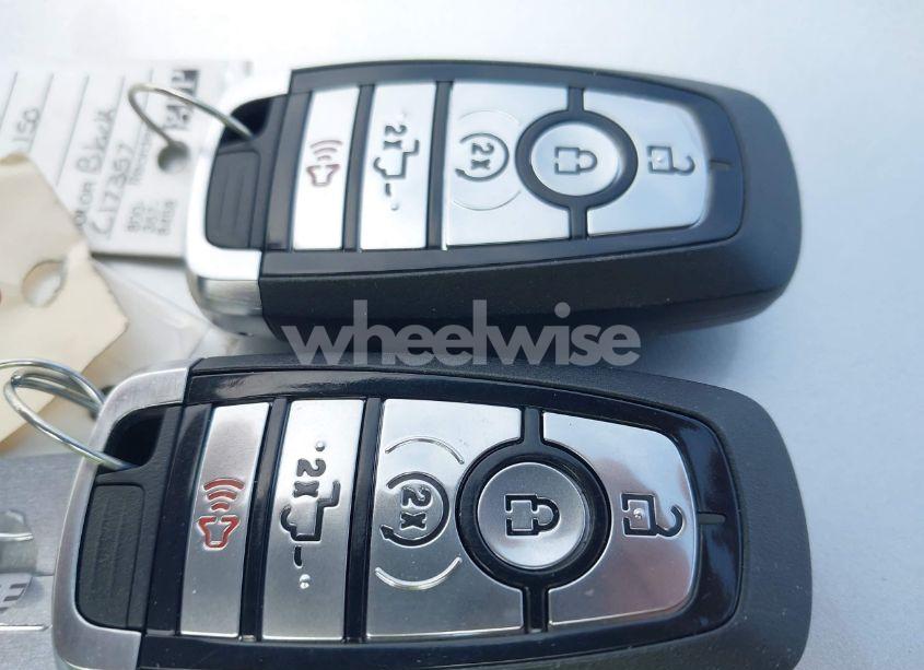 Photo 11 of 2022 Ford F-150 LARIAT (VIN 1FTFW1ED8NFC17357)