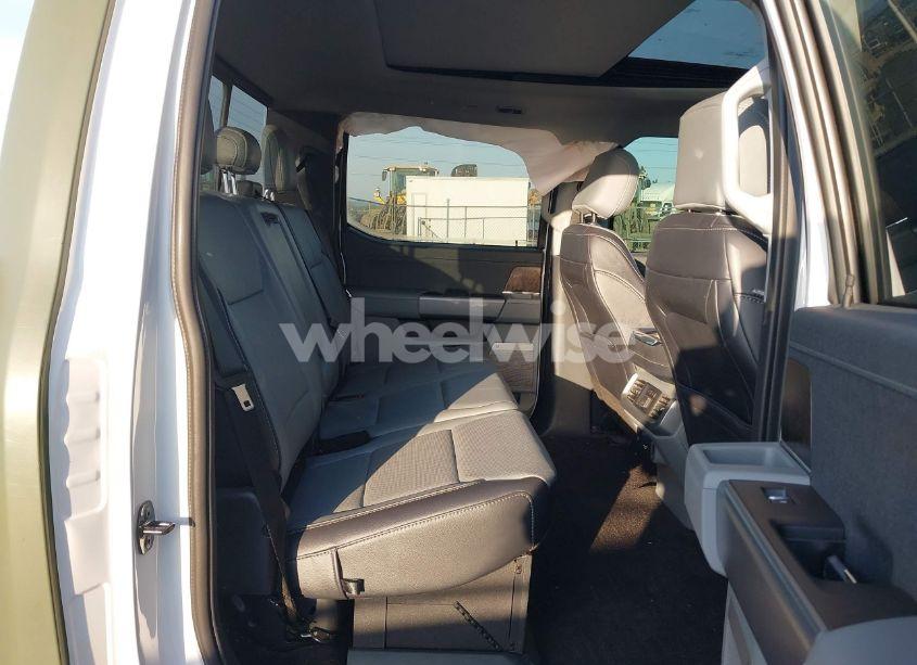 Photo 8 of 2021 Ford F-150 LARIAT (VIN 1FTFW1ED9MFA53972)